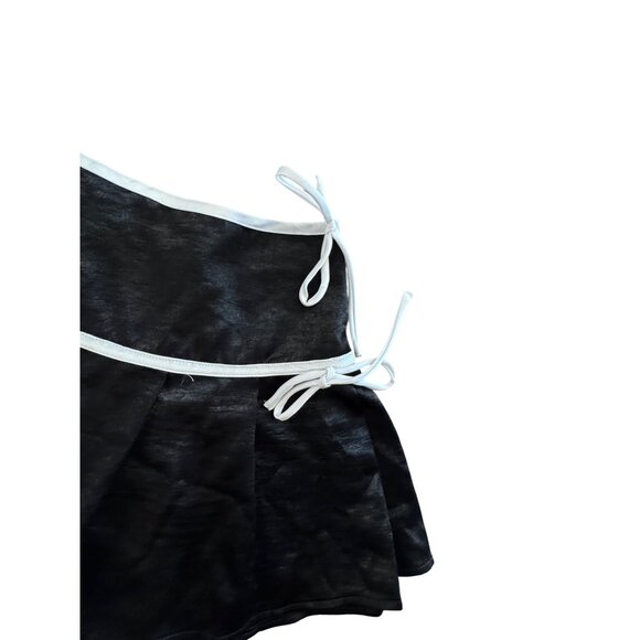 Forever 21 Pleated Mini Skater Skirt Womens S Black White Accents Polyester - Picture 2 of 5